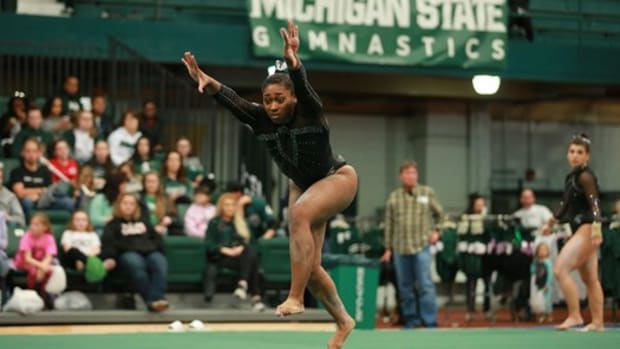 Michigan State Gymnastics (PHOTO:  MSU SID)